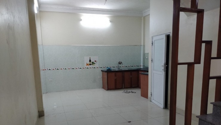 Cho Thuê nhà ngõ Xuân Đỉnh, Bắc Từ Liêm, 66m - 3 tầng - 3PN- 3wc - Giá 12tr